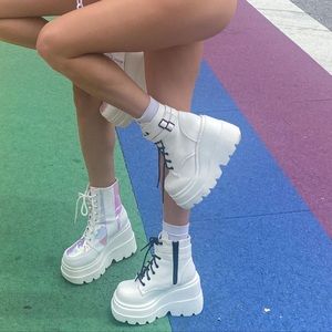 Demonia Shaker-52 Platforms